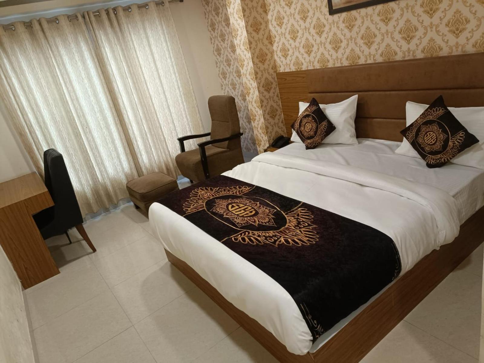 Hotel Grand Suites By D'Capitol Near Delhi Airport New Delhi Exteriör bild